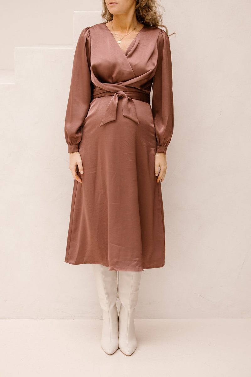 Rimini heavy sateen dress dark rose - Bij Keesje - Neo Noir