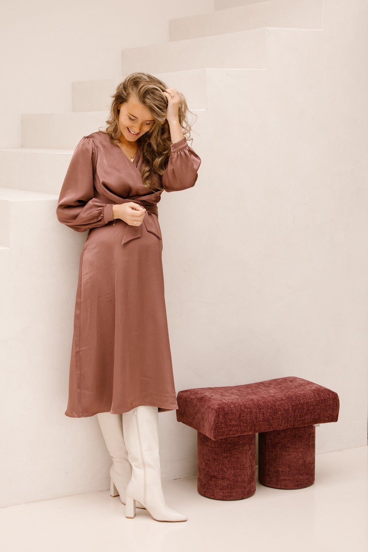 Rimini heavy sateen dress dark rose - Bij Keesje - Neo Noir