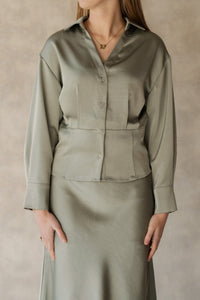 Risisa Heavy Sateen Shirt Smoke Green - Bij Keesje - Neo Noir