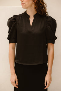 Roella heavy sateen blouse black - Bij Keesje - Neo Noir
