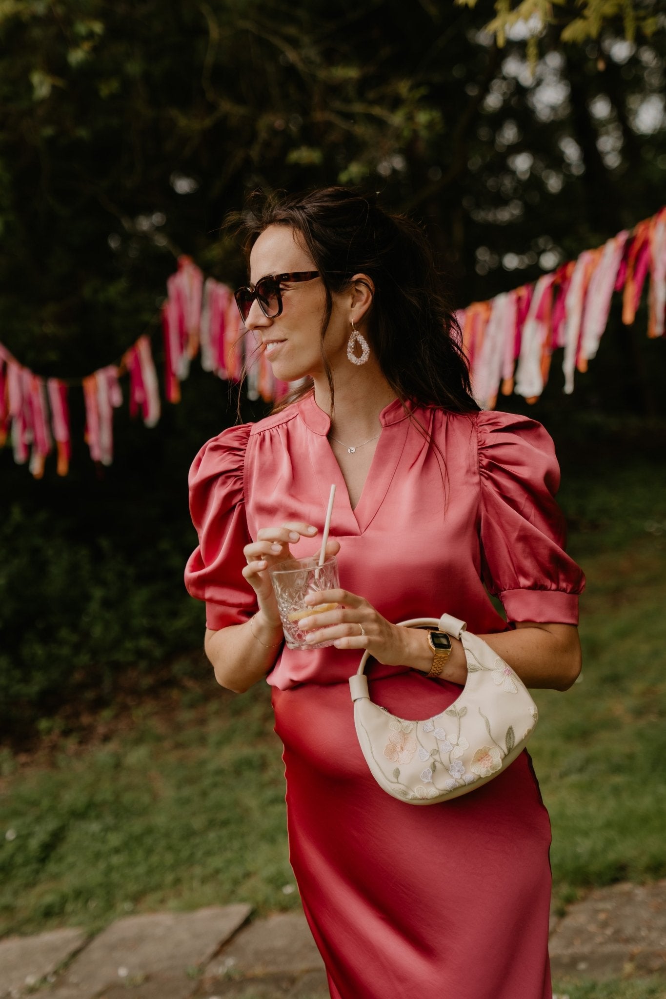 Roella heavy sateen blouse cherry pink - Bij Keesje - Neo Noir - blouse