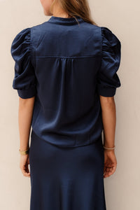 Roella heavy sateen blouse midnight blue - Bij Keesje - Neo Noir - Blouse