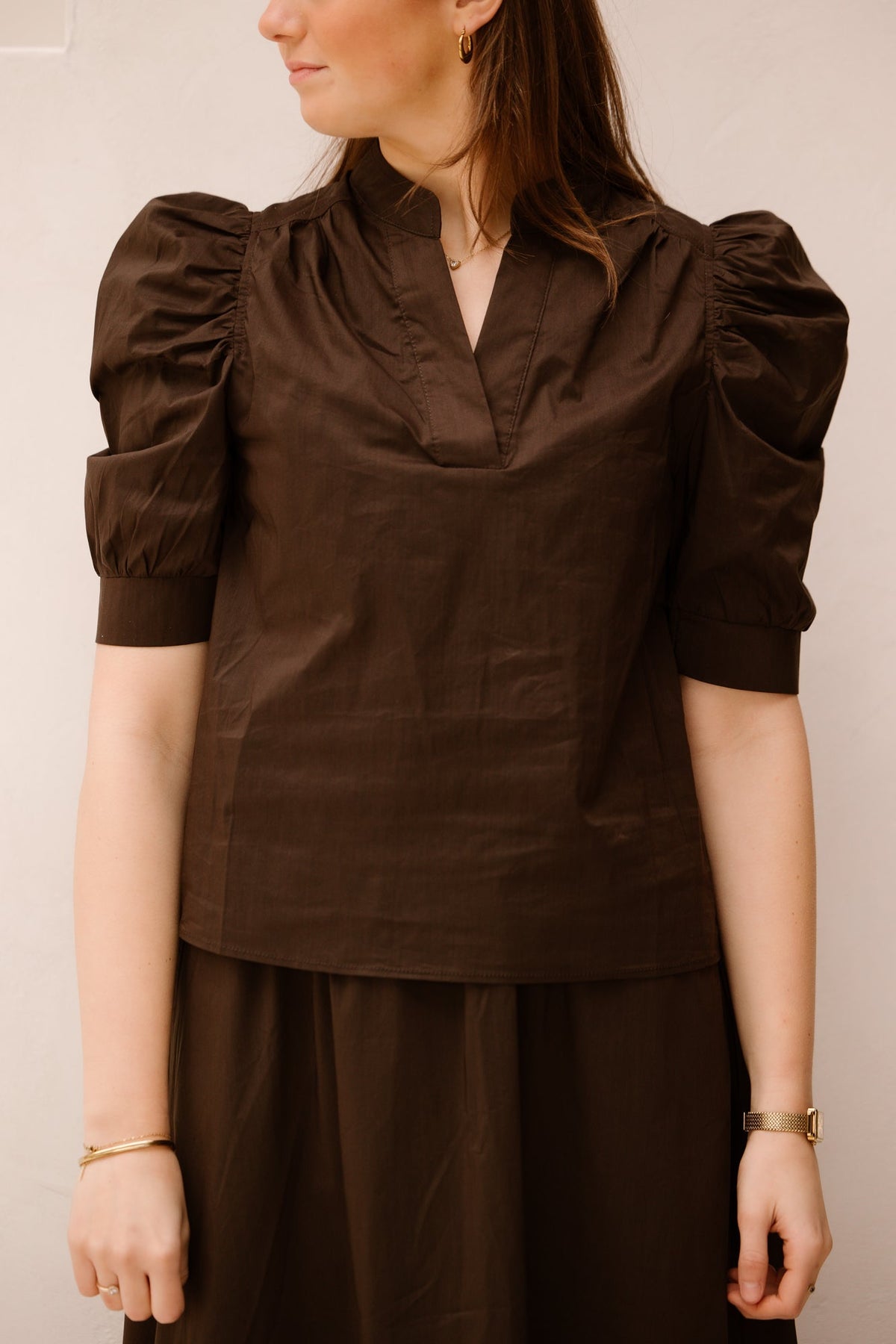 Roella poplin blouse Chocolate Brown - Bij Keesje - Neo Noir - blouse