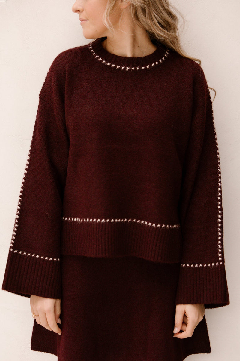 Roeme Knit Stitch Blouse Wine - Bij Keesje - Neo Noir