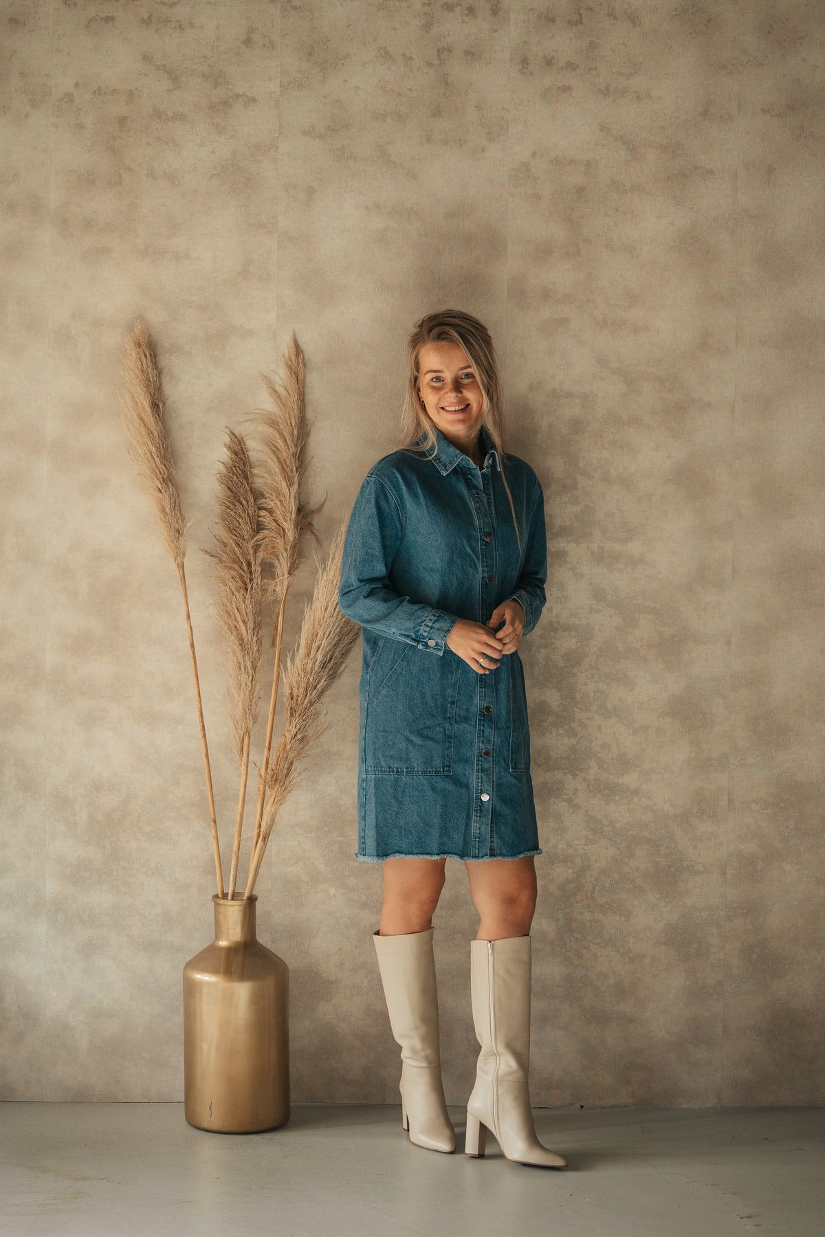 Romy denim dress blue - Bij Keesje