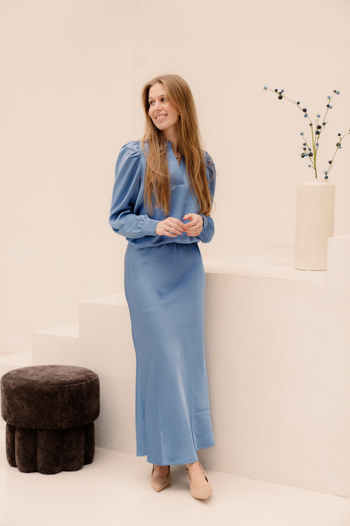 Rosslyn heavy sateen smoke blue - Bij Keesje - Neo Noir - Blouse