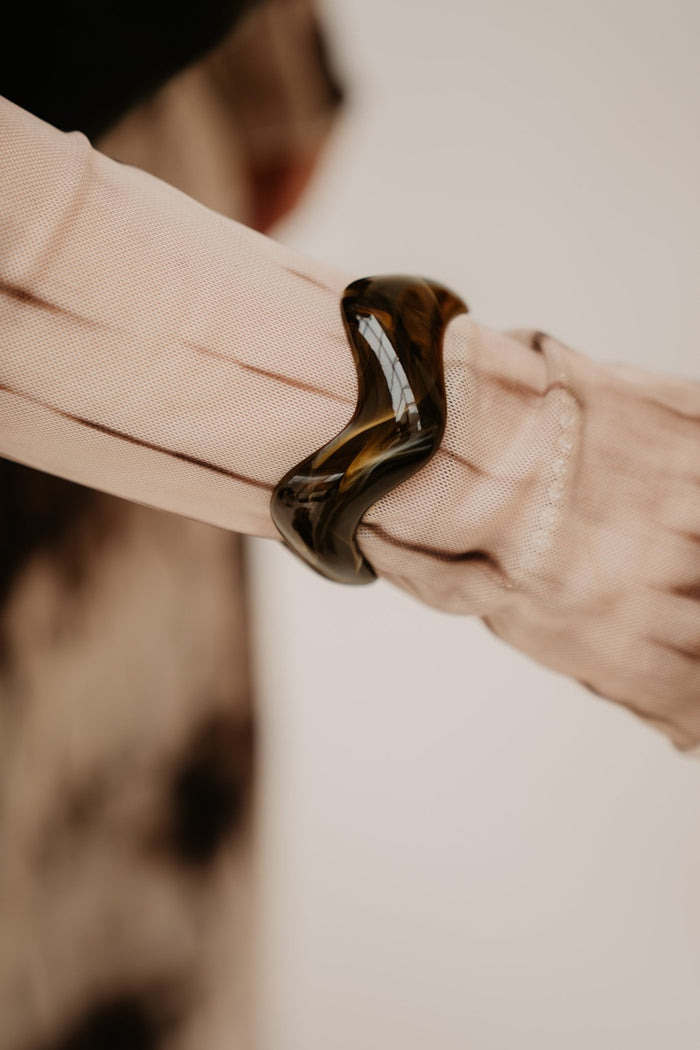 Saar wave armband bruin - Bij Keesje - Bij Keesje - accessoires