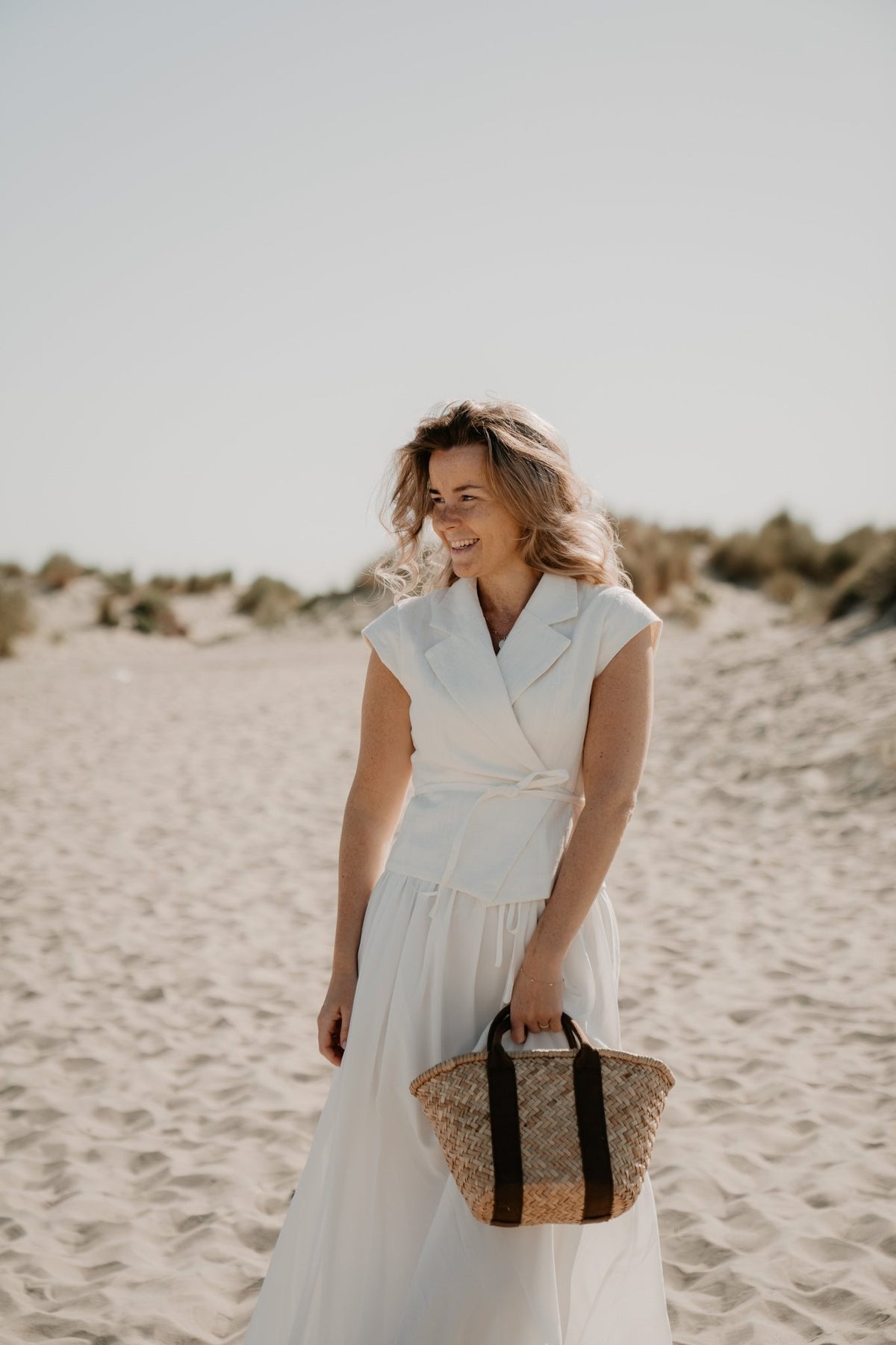 Salima ramie waistcoat off white - Bij Keesje - Neo Noir - Top