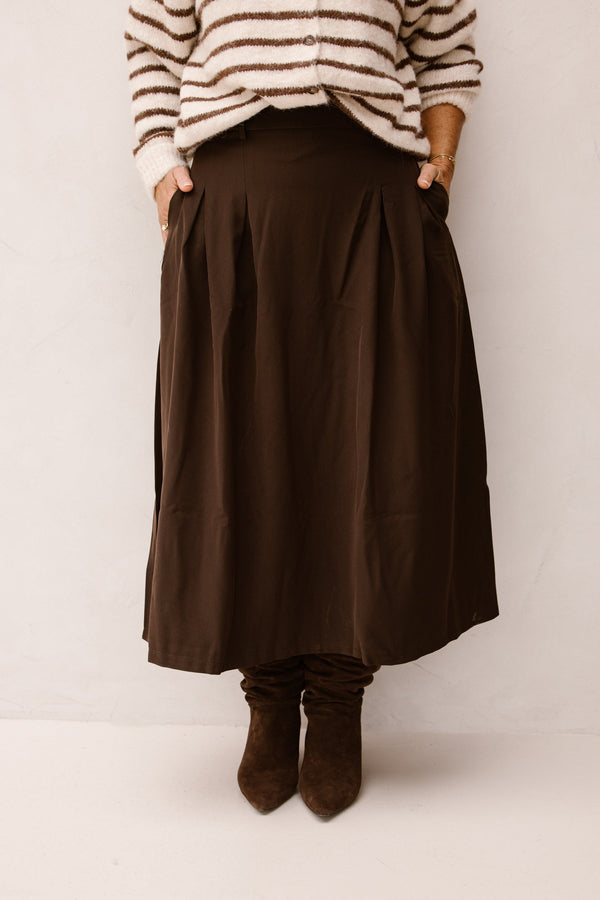 Sara rok plooien bruin - Bij Keesje - Bij Keesje