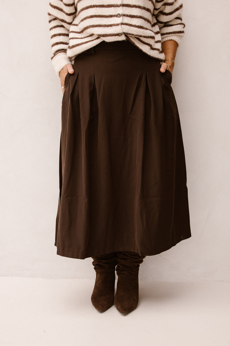 Sara rok plooien bruin - Bij Keesje - Bij Keesje