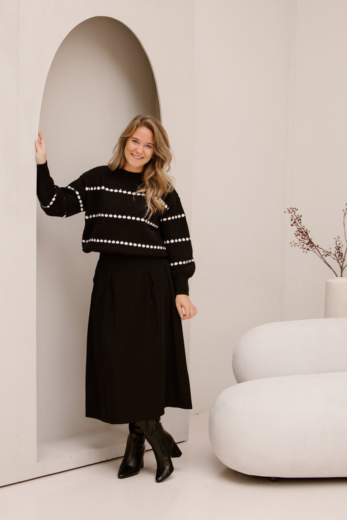 Sara rok plooien zwart - Bij Keesje - Bij Keesje