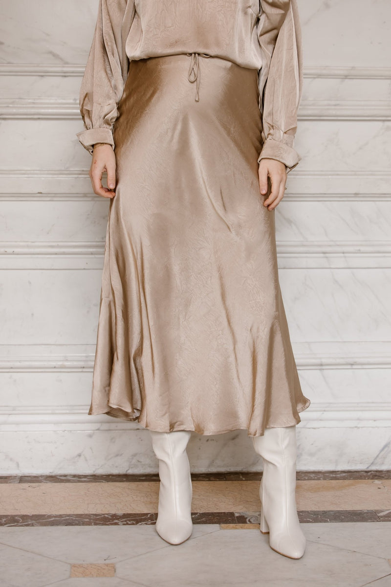 Satin look skirt beige - Bij Keesje - Bij Keesje