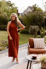 Satin-Maxikleid Ziegelrot