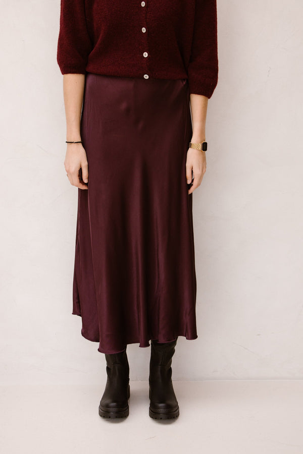 Satinlook skirt burgundy - Bij Keesje - Bij Keesje