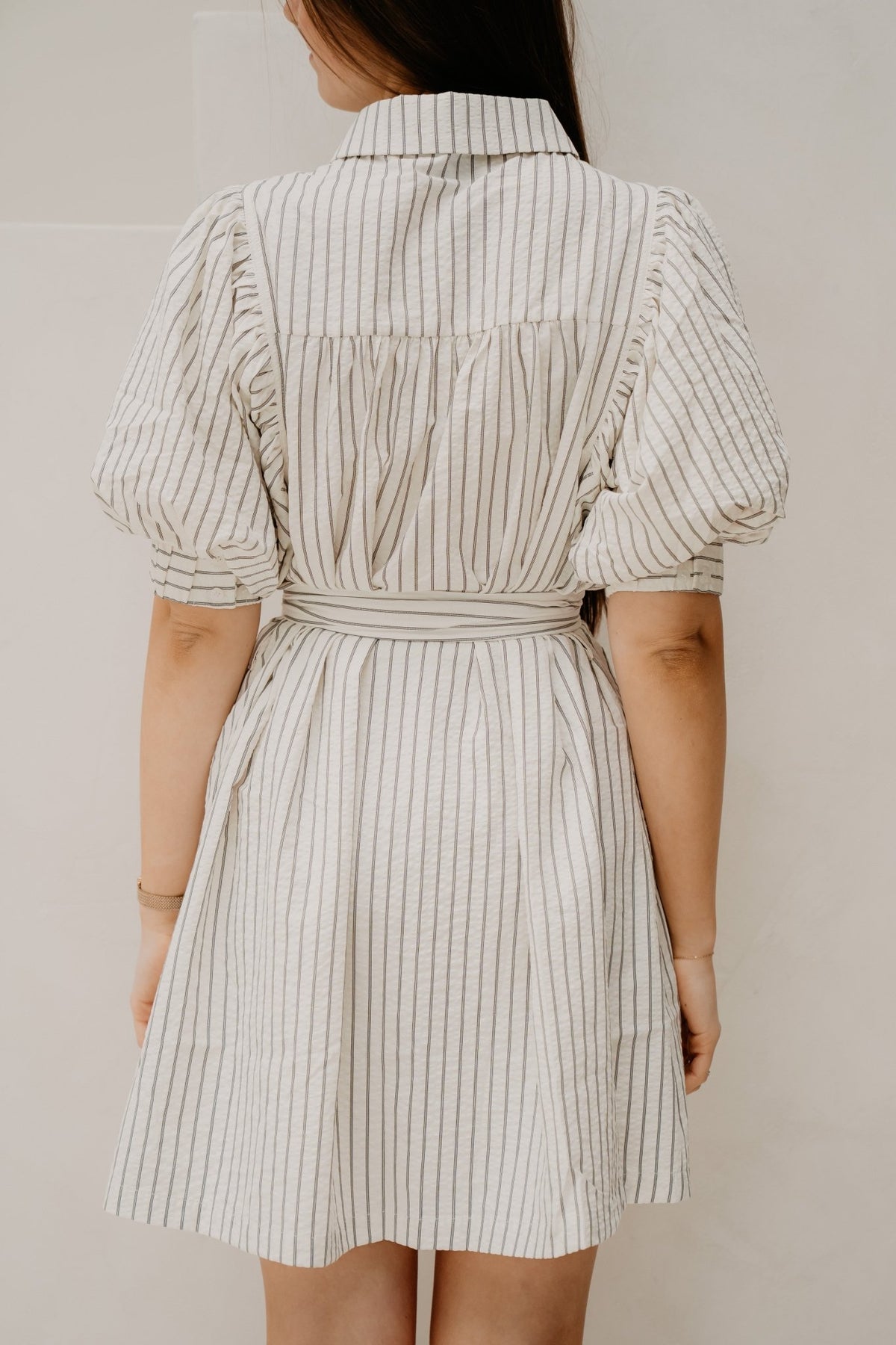 Serene slim stripes dress off white - Bij Keesje - Neo Noir - Jurk