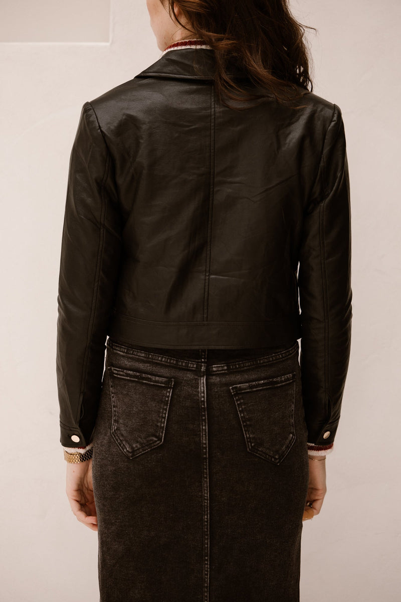 Short leatherlook jacket black - Bij Keesje - Bij Keesje