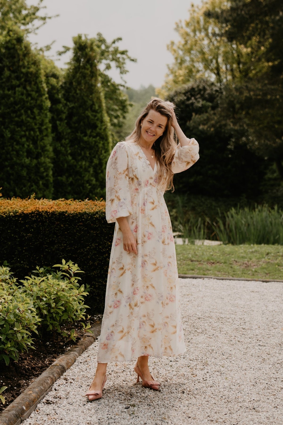 Silfi vintage flower dress off white - Bij Keesje - Neo Noir - jurk