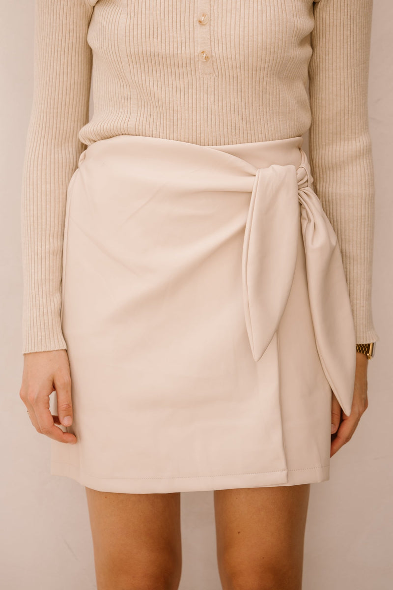 Simone leather skirt beige - Bij Keesje - Bij Keesje The Label