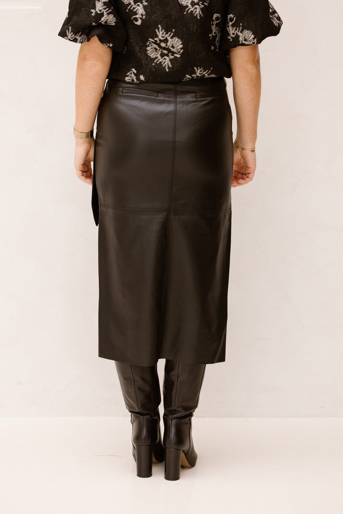 Skirt PU belted black 709 - Bij Keesje - Esqualo
