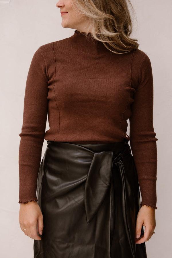 Suuz top ruffle bruin - Bij Keesje - Bij Keesje