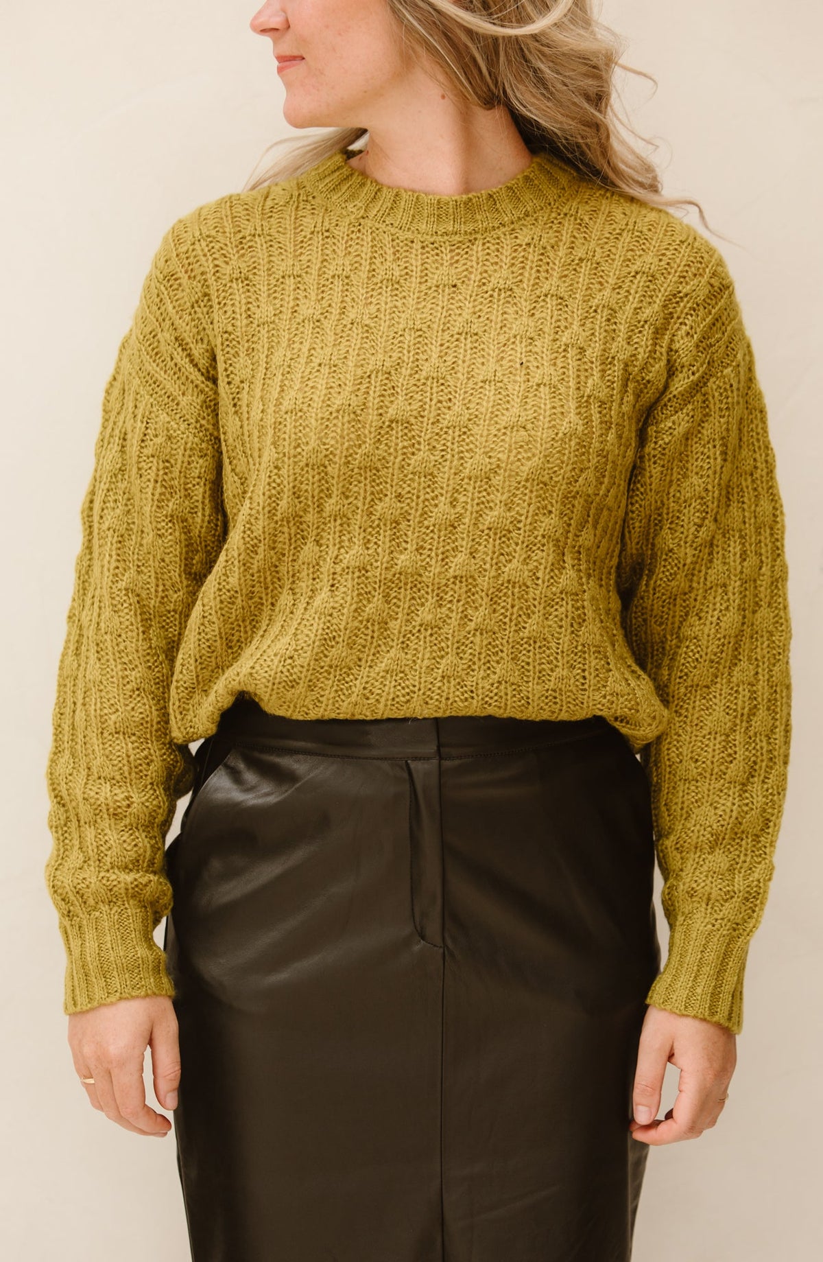 Sweater ajour golden olive F25.02508 - Bij Keesje - Esqualo