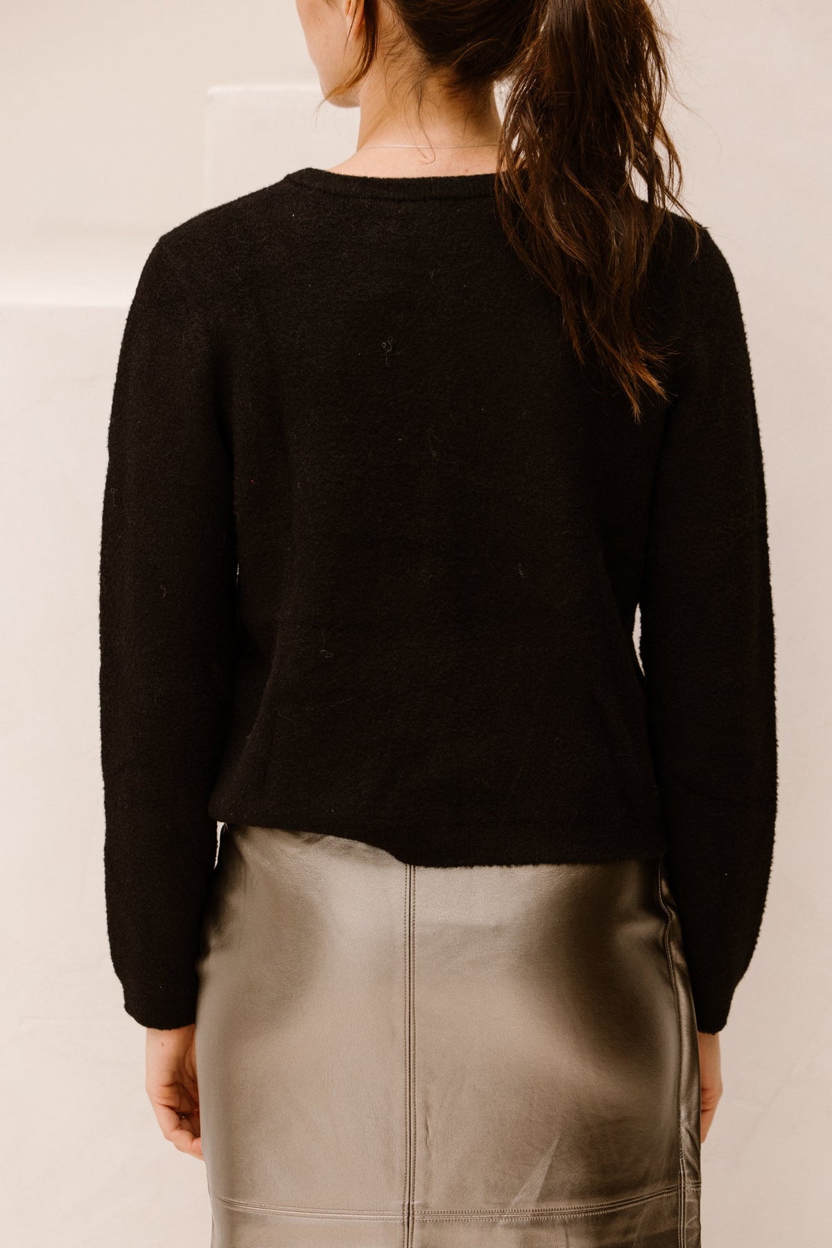 Sweater bow button fake placke black 719 - Bij Keesje - Esqualo