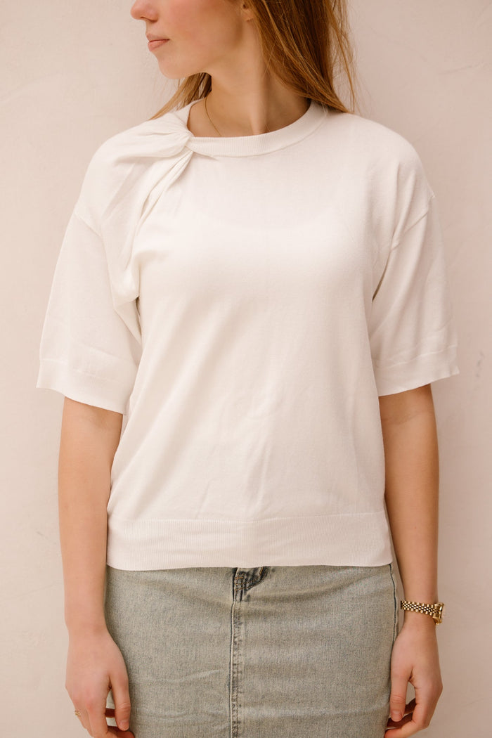 Sweater s/slve twist basic knit Off White 07002 - Bij Keesje - Esqualo - sweater