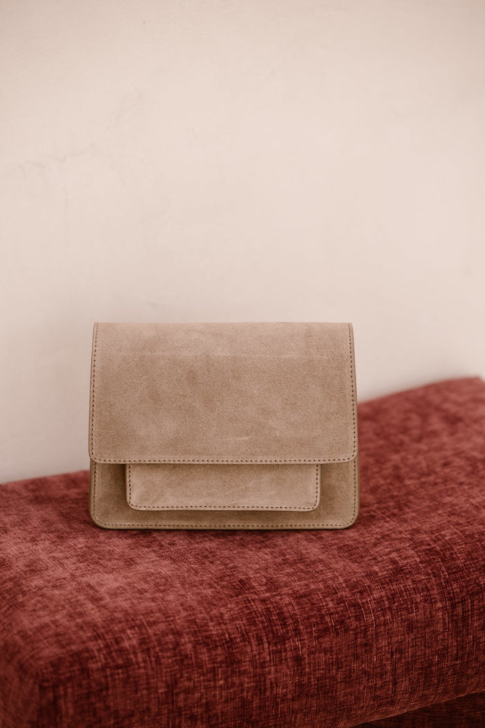 Tas Fenna suede taupe - Bij Keesje - Bij Keesje