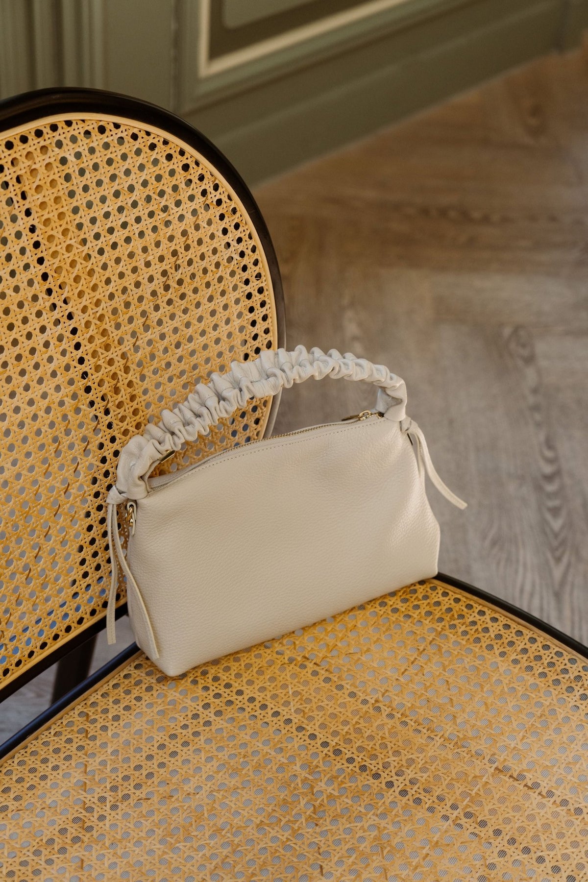 Tas Linde leer beige - Bij Keesje - Bij Keesje