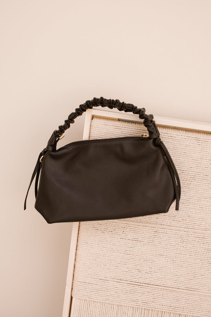 Tas Linde leer donkerblauw - Bij Keesje - Bij Keesje