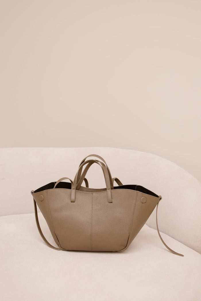 Tas Martha leer taupe - Bij Keesje - Bij Keesje