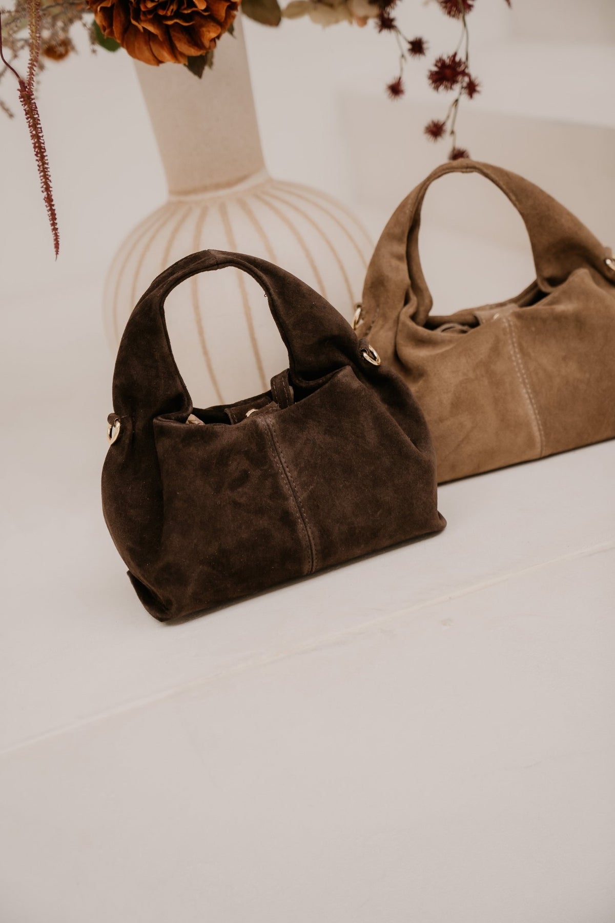 Tas Polly suede taupe - Bij Keesje - Bij Keesje - Tas