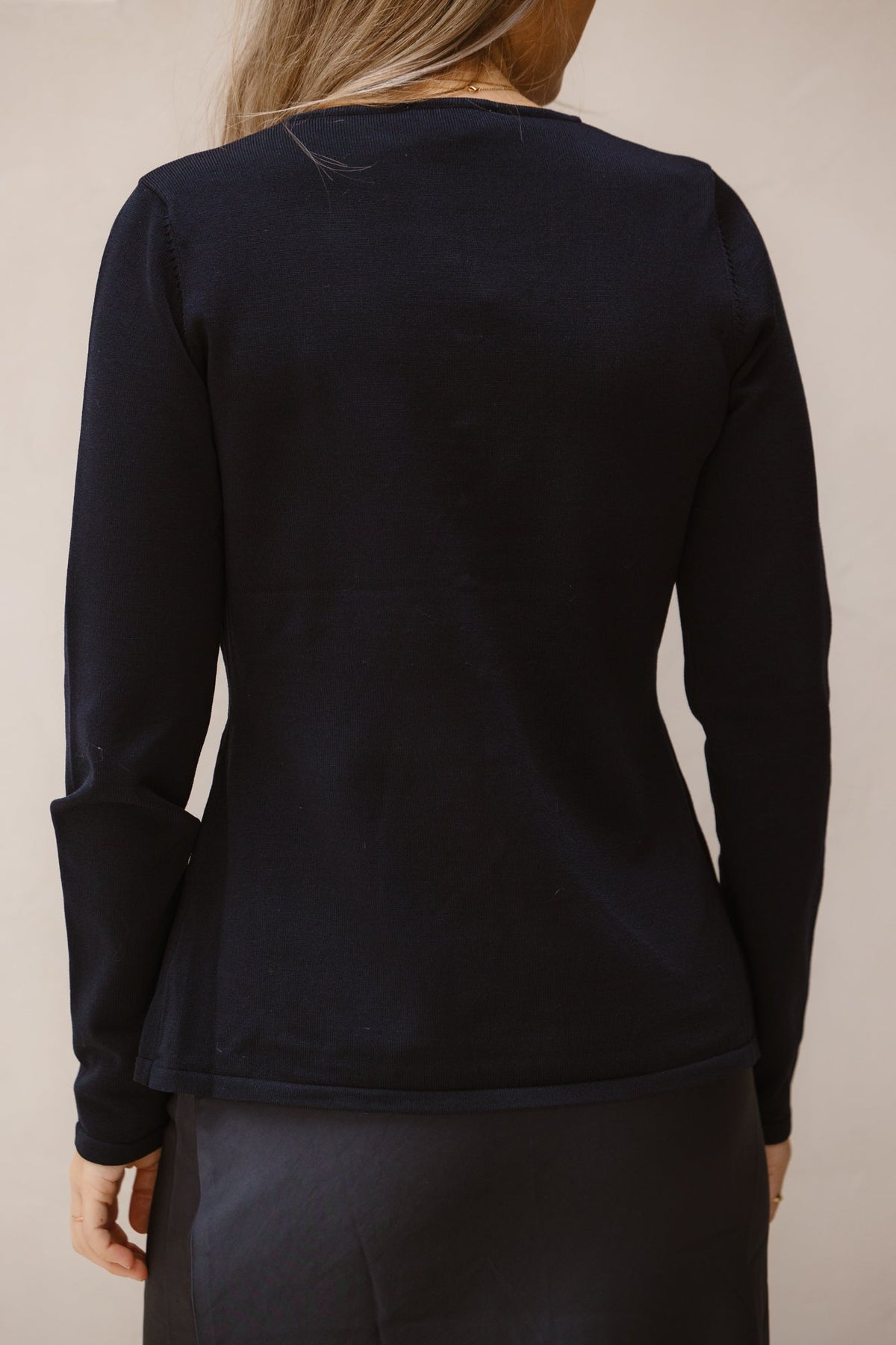 Teller knit blouse dark navy - Bij Keesje - Neo Noir