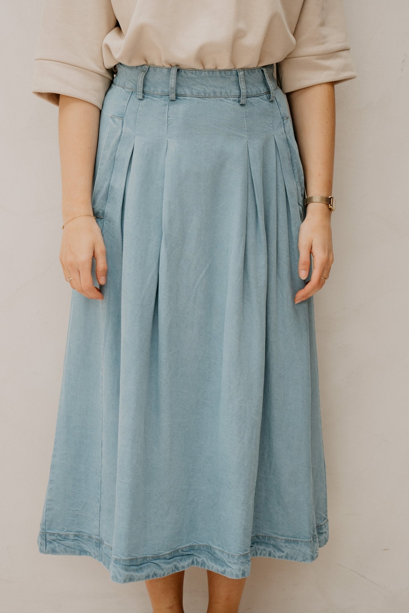 TillyCC Anya Pleat Skirt Fade Denim - Bij Keesje - Co'couture - Rokken