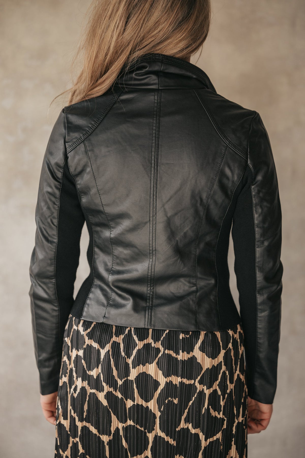 Tineke jacket zwart - Bij Keesje