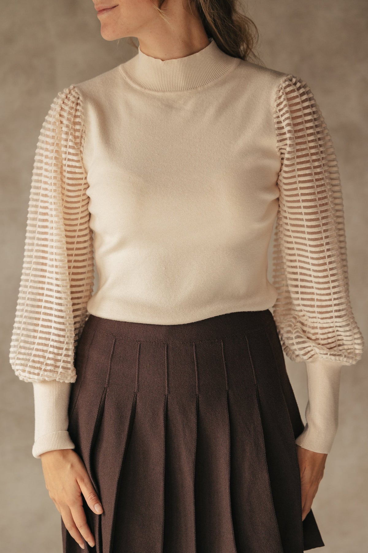 Top beige see through sleeve - Bij Keesje