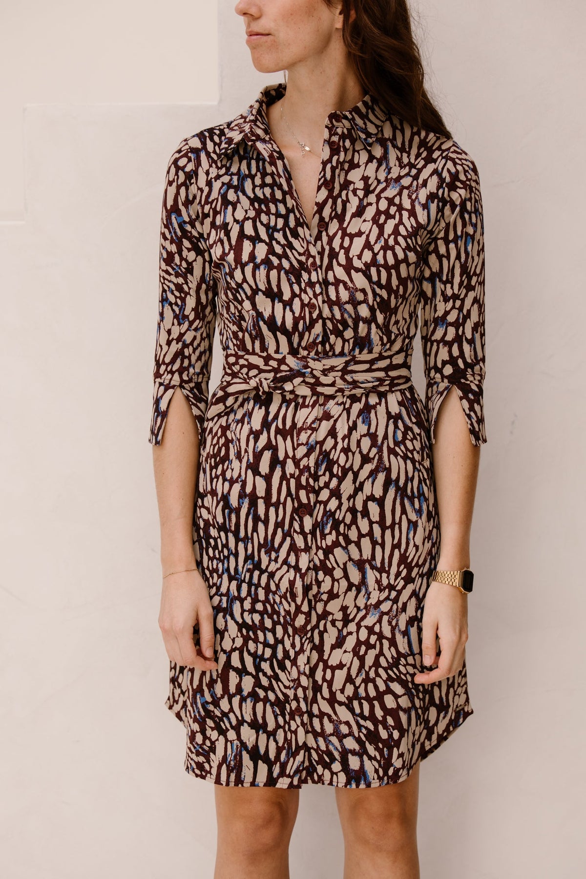 Travel dress abstracte print burgundy/latte - Bij Keesje - Bij Keesje