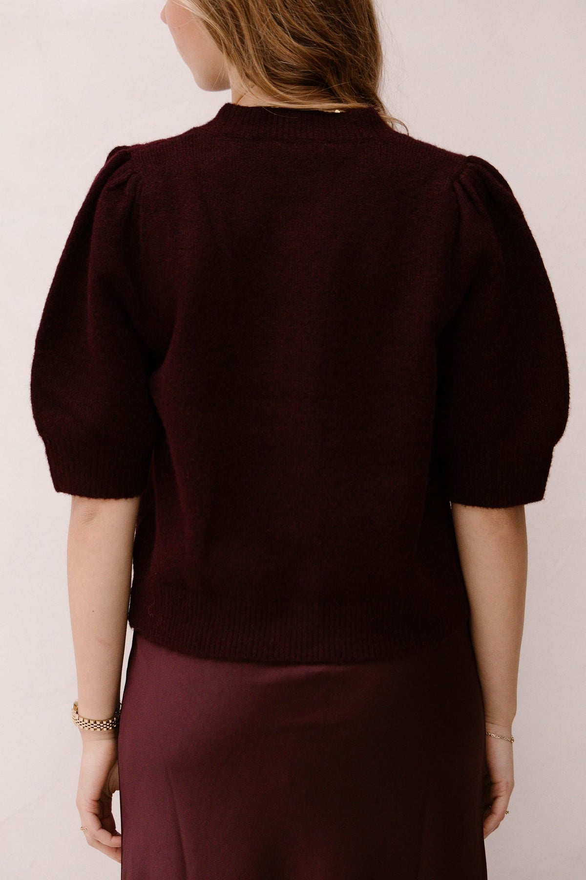 Trudy Deco Knit Cardigan Wine - Bij Keesje - Neo Noir