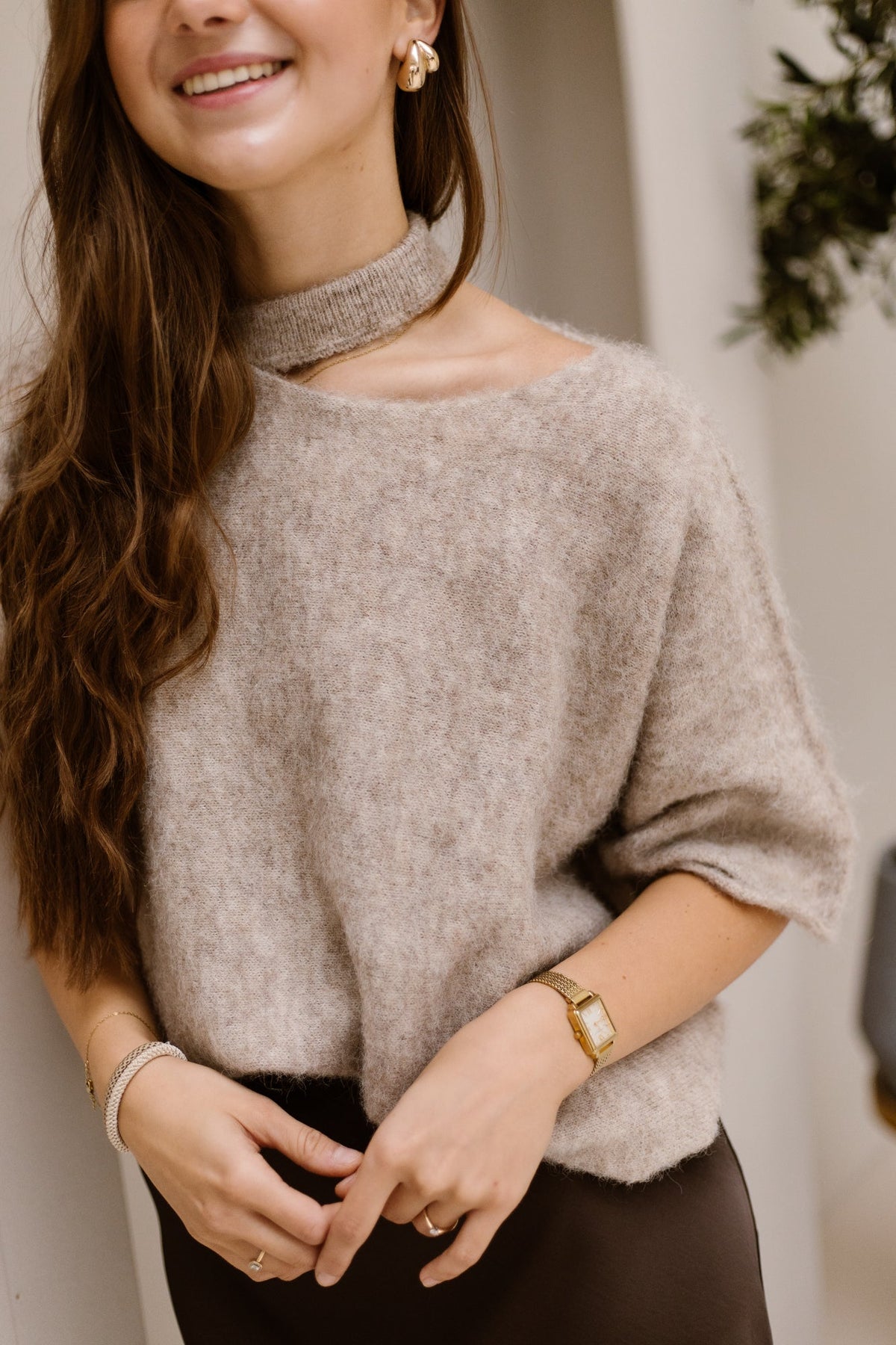 Truitje alpaca one shoulder beige - Bij Keesje - Bij Keesje - Trui