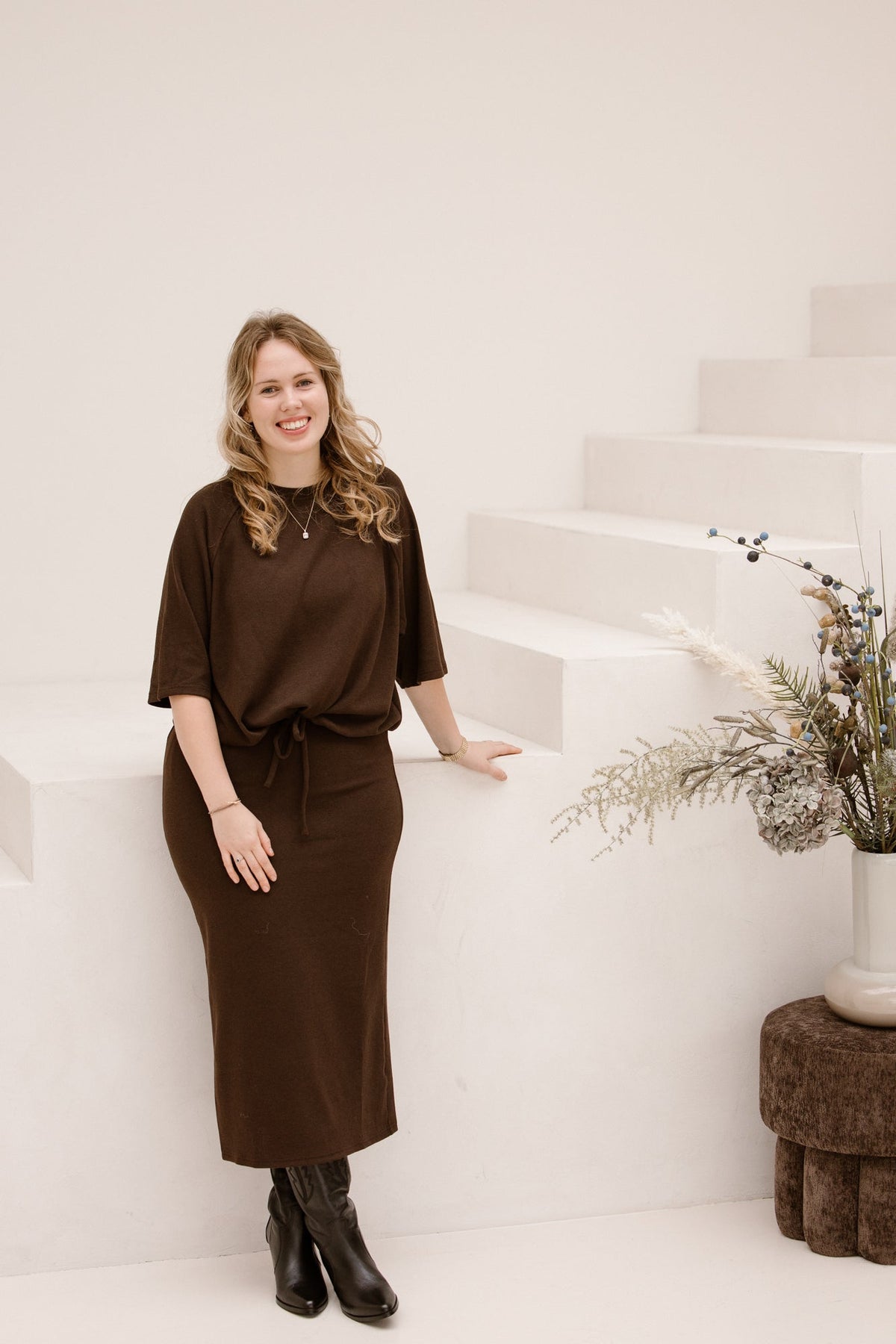 Tweedelig set bruin met koord - Bij Keesje - Bij Keesje