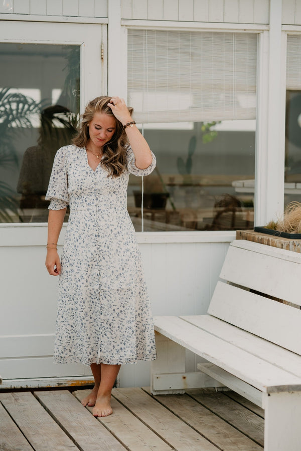 Valley Structure Flower Dress Off White - Bij Keesje - Neo Noir - Jurk