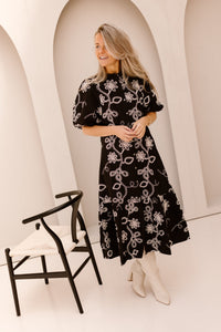 Veronica Dori Emb Dress Black - Bij Keesje - Neo Noir - Jurk