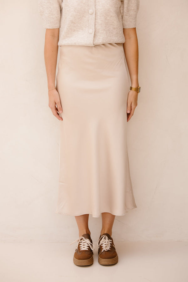 Vicky heavy sateen champagne - Bij Keesje - Neo Noir