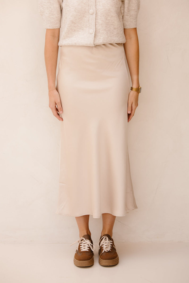 Vicky heavy sateen champagne - Bij Keesje - Neo Noir