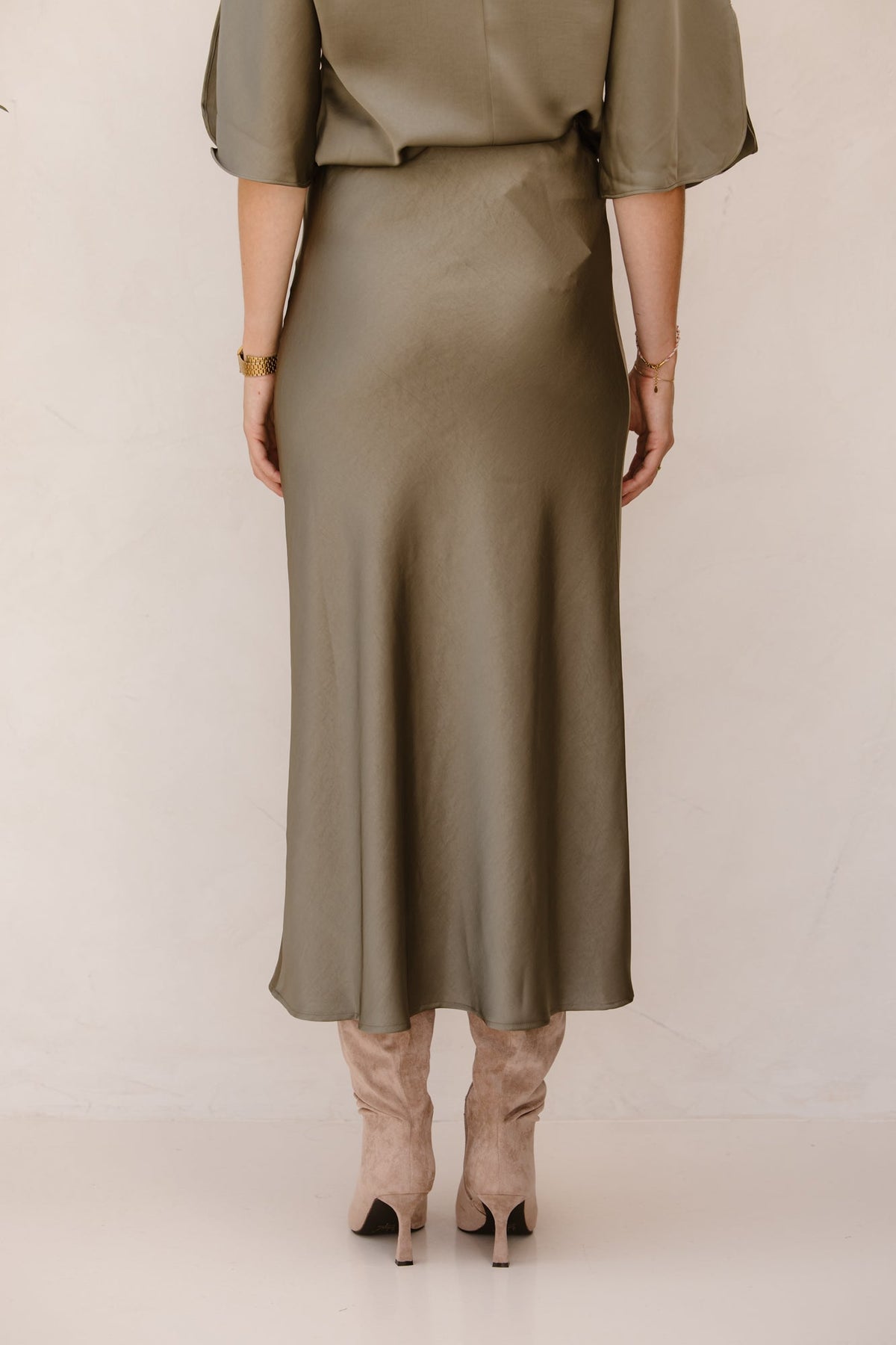 Vicky heavy sateen cold army - Bij Keesje - Neo Noir