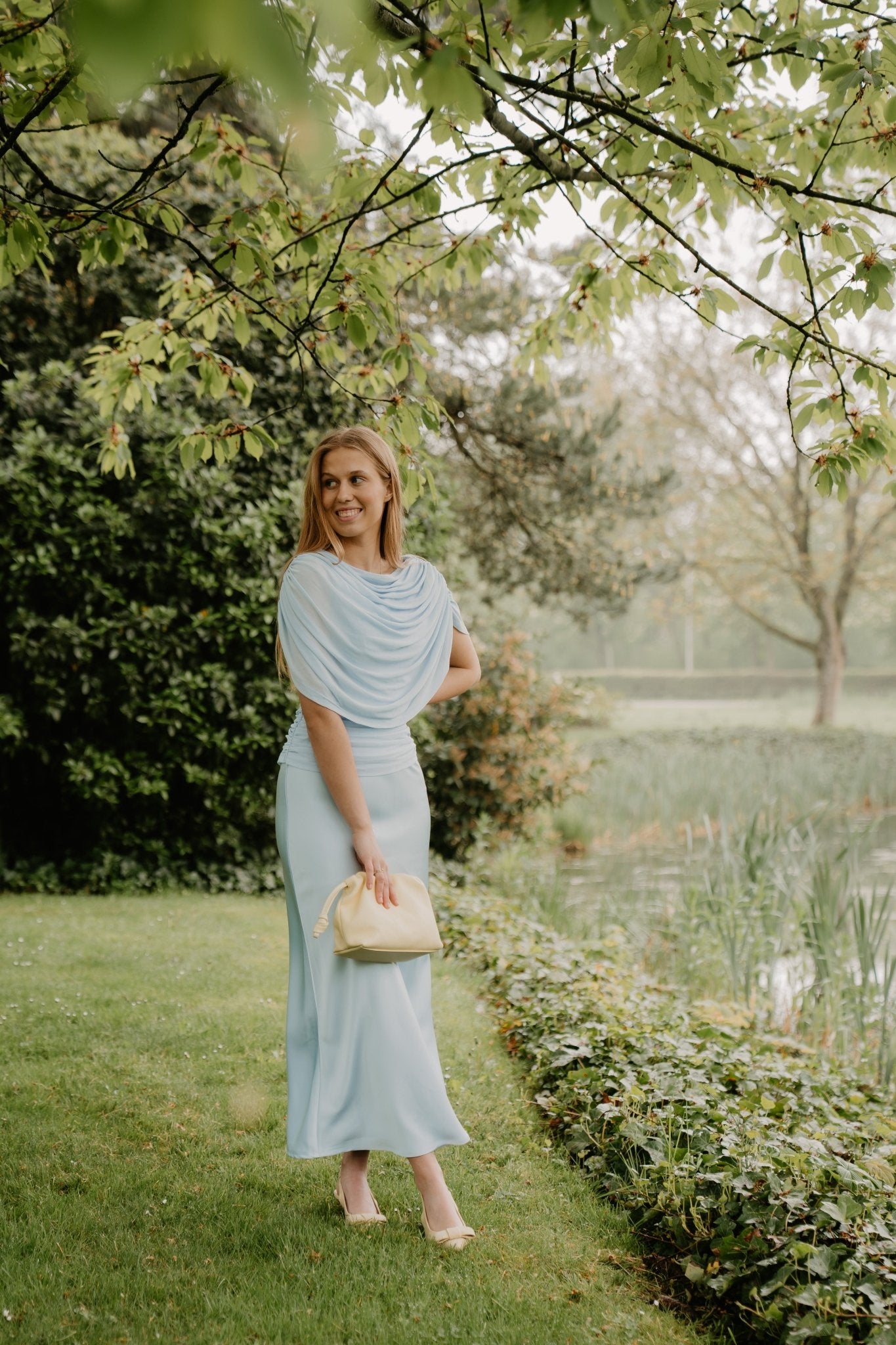 Vicky heavy sateen light blue - Bij Keesje - Neo Noir - rok