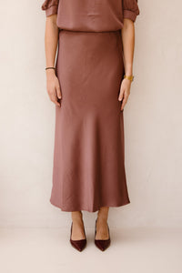 Vicky heavy sateen skirt dark rose NN - Bij Keesje - Neo Noir