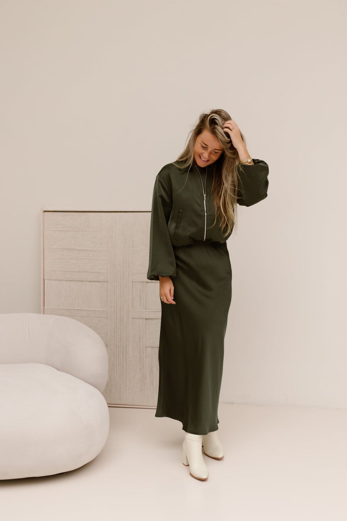 Vicky heavy sateen skirt deep green - Bij Keesje - Neo Noir - Rokken