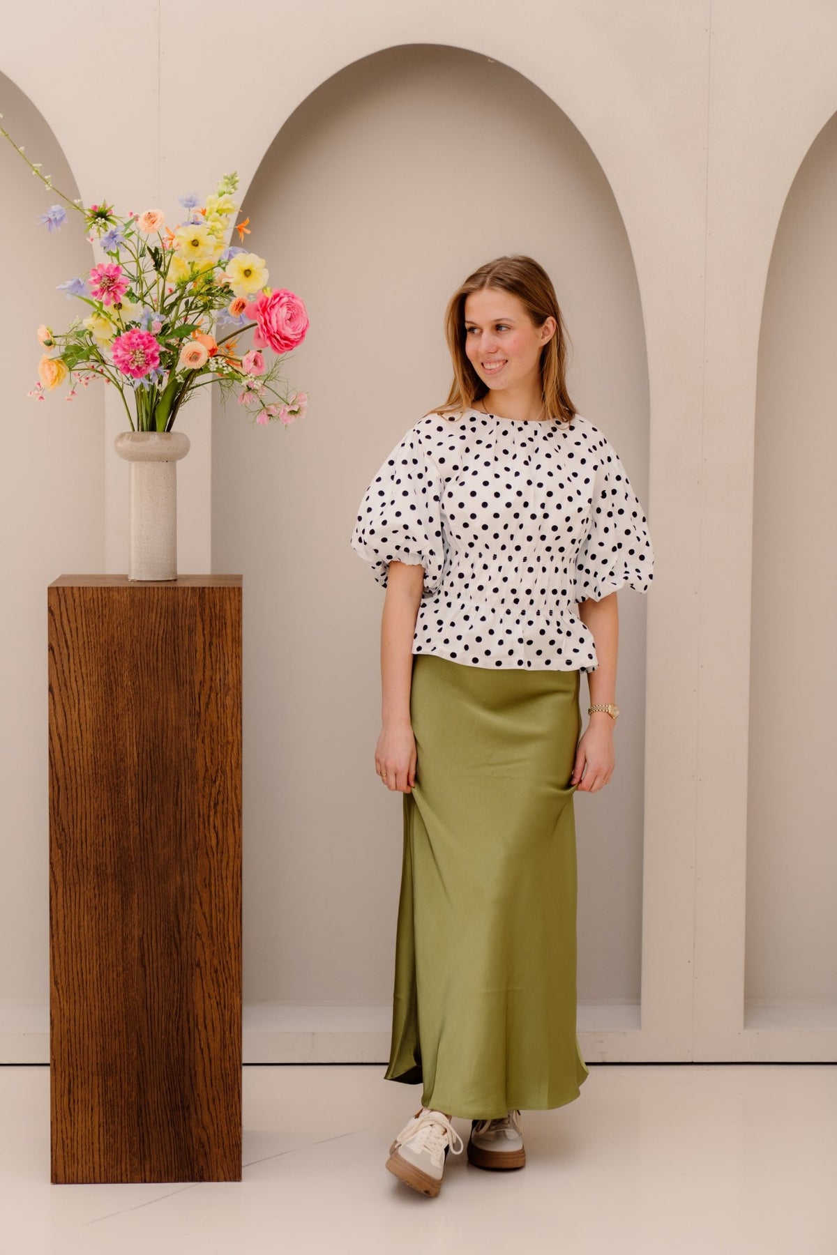 Vicky heavy sateen skirt sage green - Bij Keesje - Neo Noir - rok