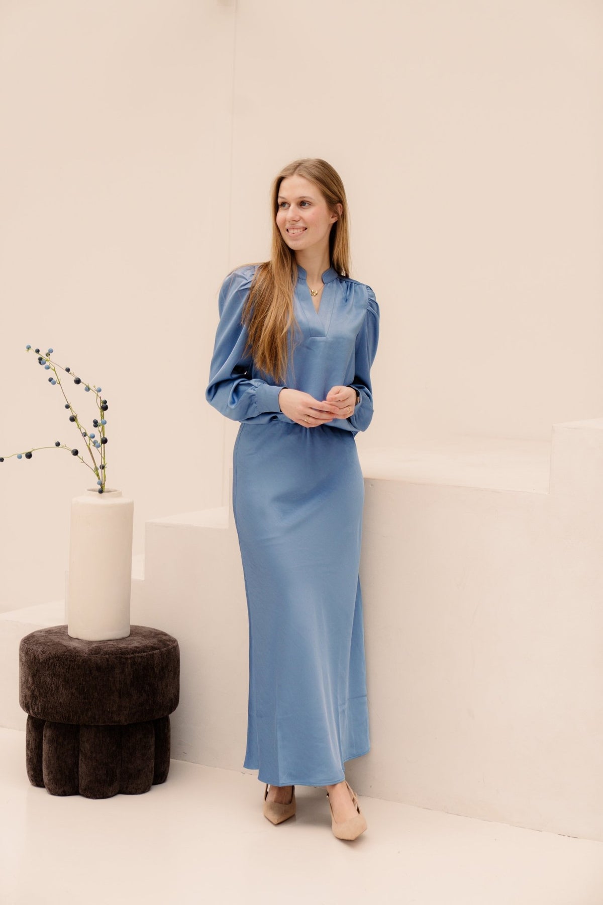 Vicky heavy sateen skirt smoke blue NN - Bij Keesje - Neo Noir - rok